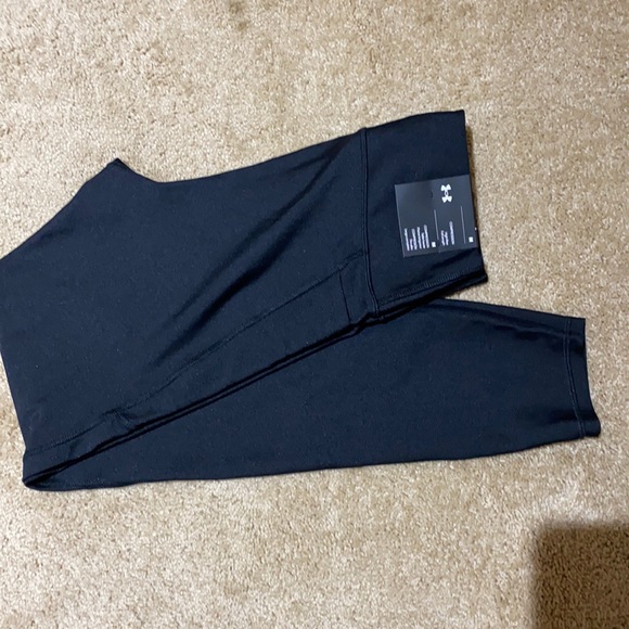 Underarmour black compression pants. New